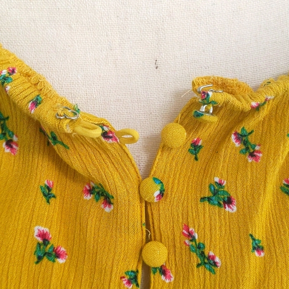 LA Hearts — Yellow Long Sleeve Flowery Crop Top - Size S - Picture 9 of 11